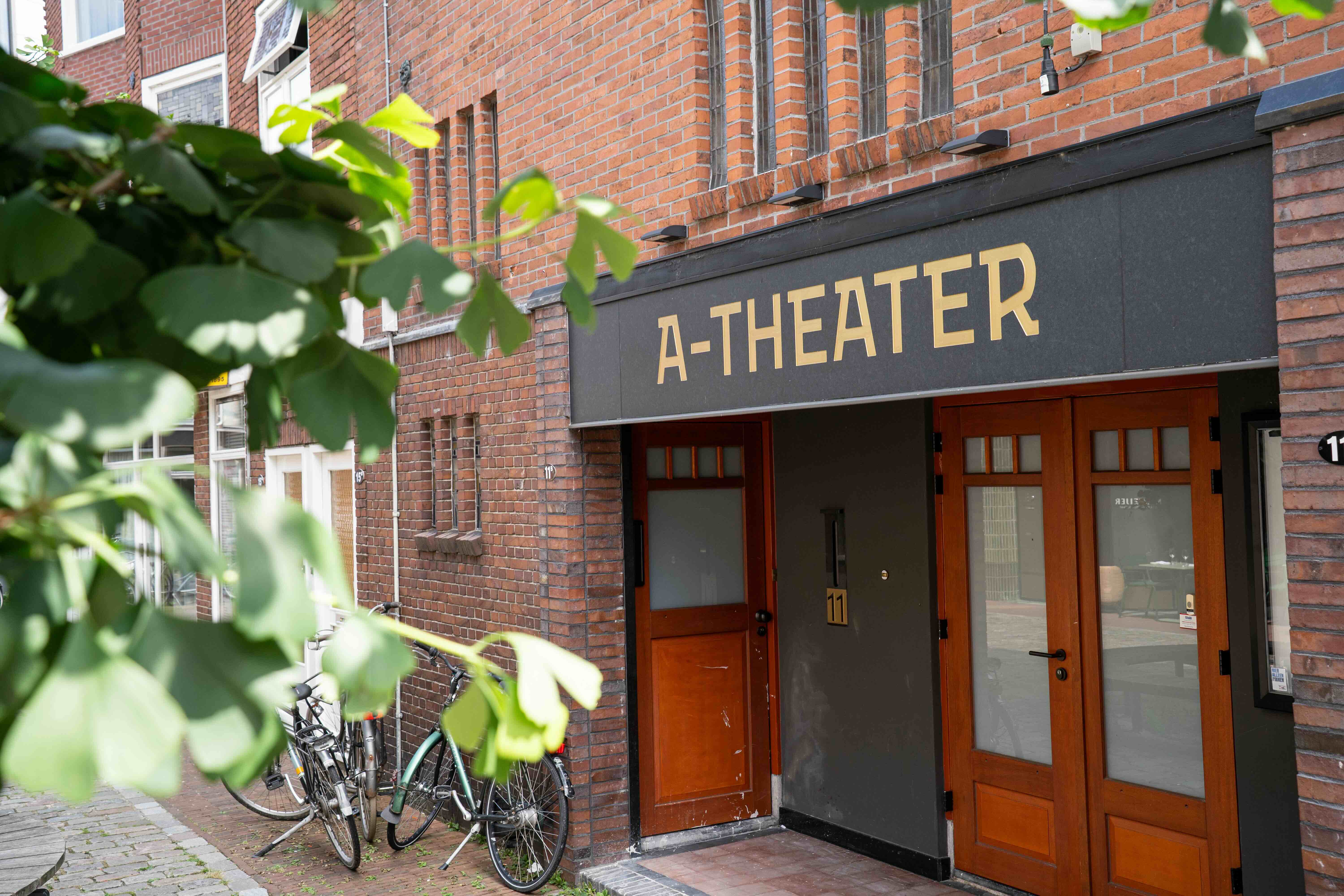Aa Theater
