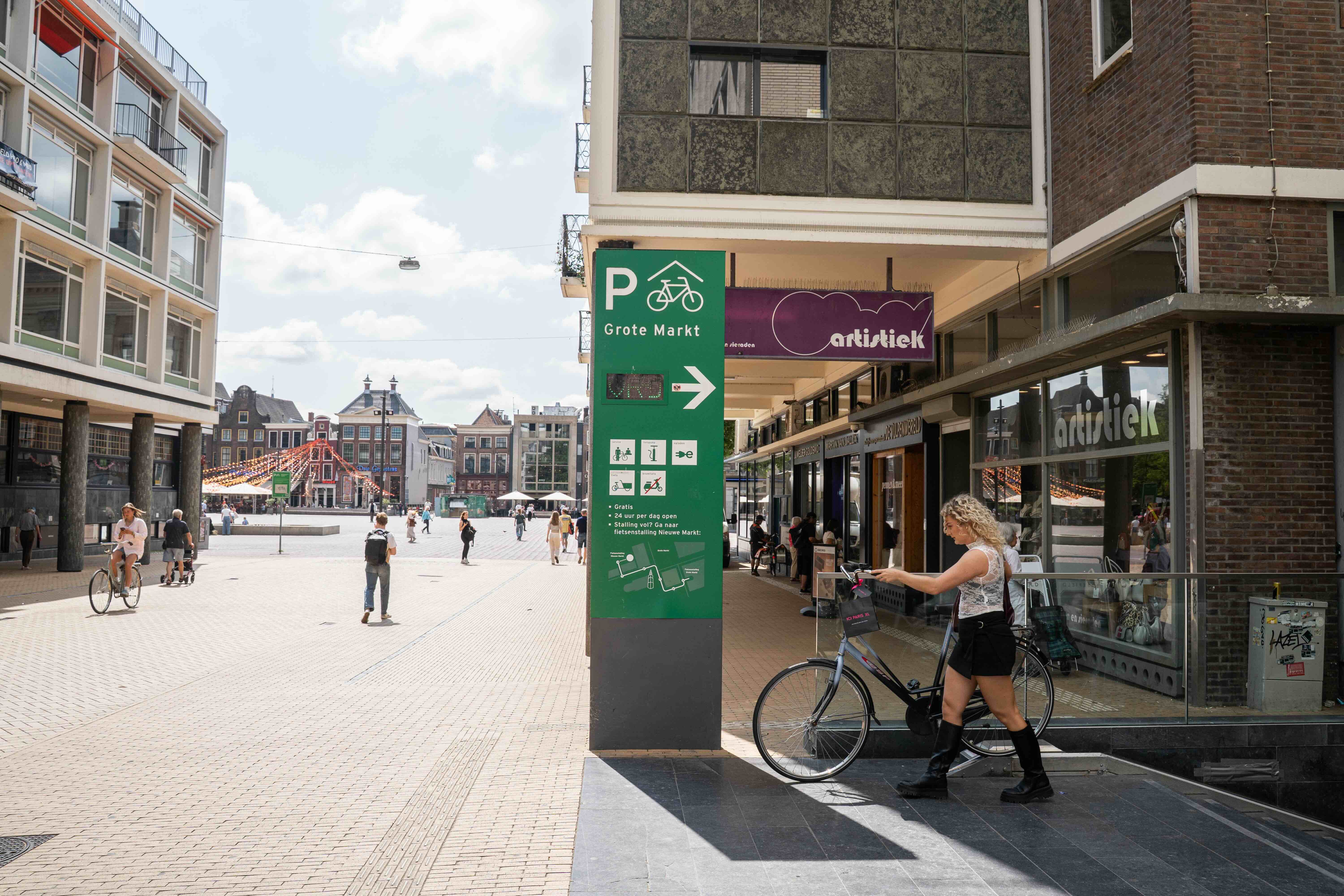 Bike Parking Grote Markt